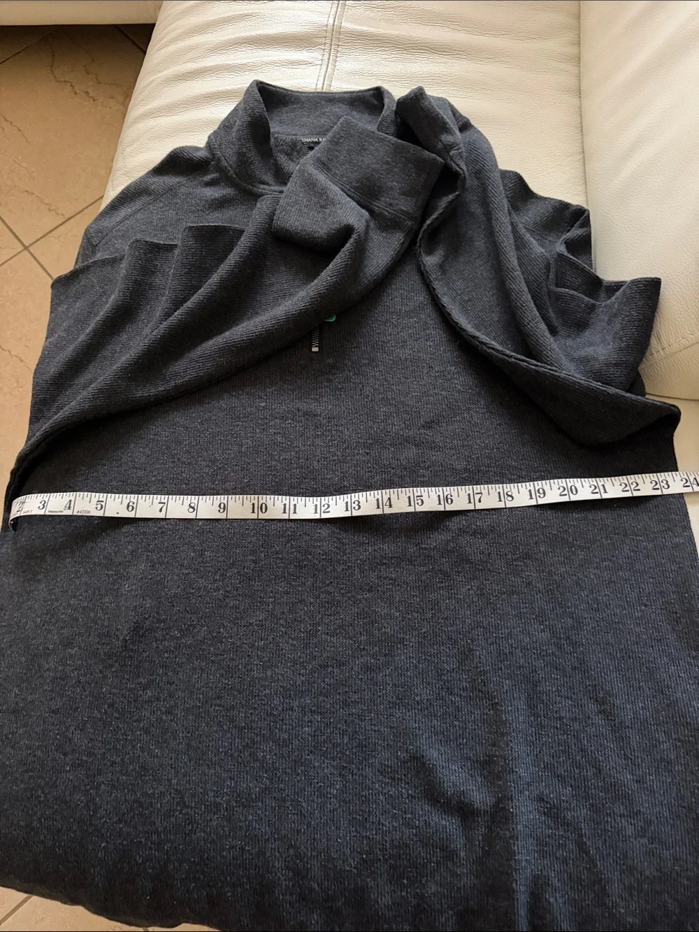Banana Republic Men's Charcoal Gray Half-Zip Sweater